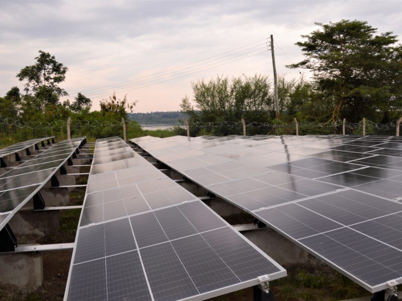 Pannelli solari per acquedotti in Kenya