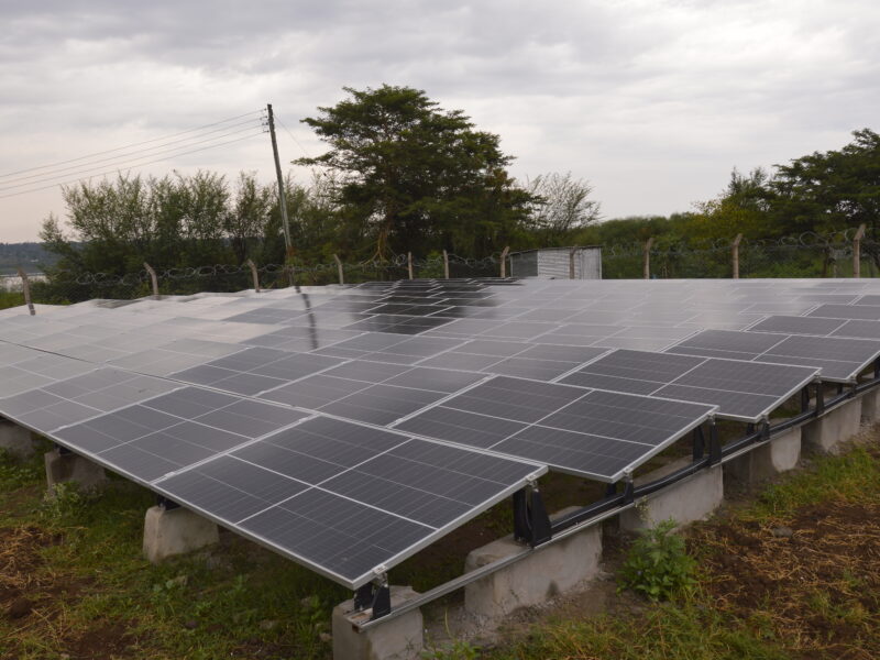 Construction of a photovoltaic system for water pumping